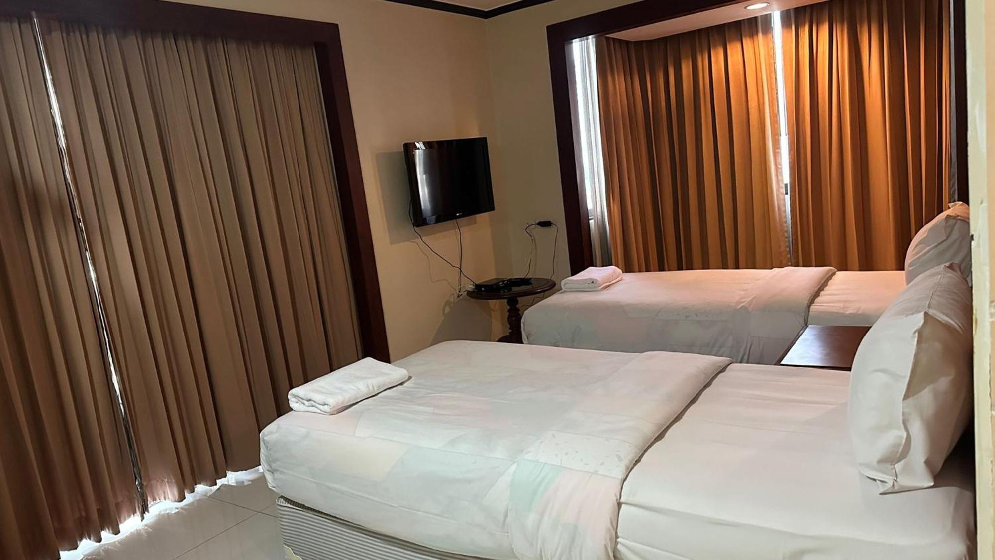 Affordable Serviced Apartments In Nana Omni Tower - Prime Sukhumvit Location Bangkok Luaran gambar
