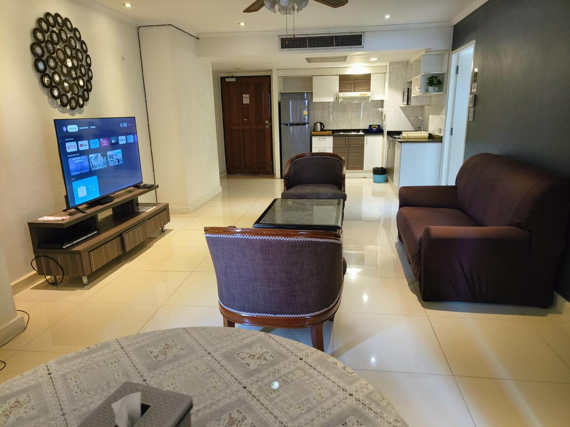Affordable Serviced Apartments In Nana Omni Tower - Prime Sukhumvit Location Bangkok Luaran gambar