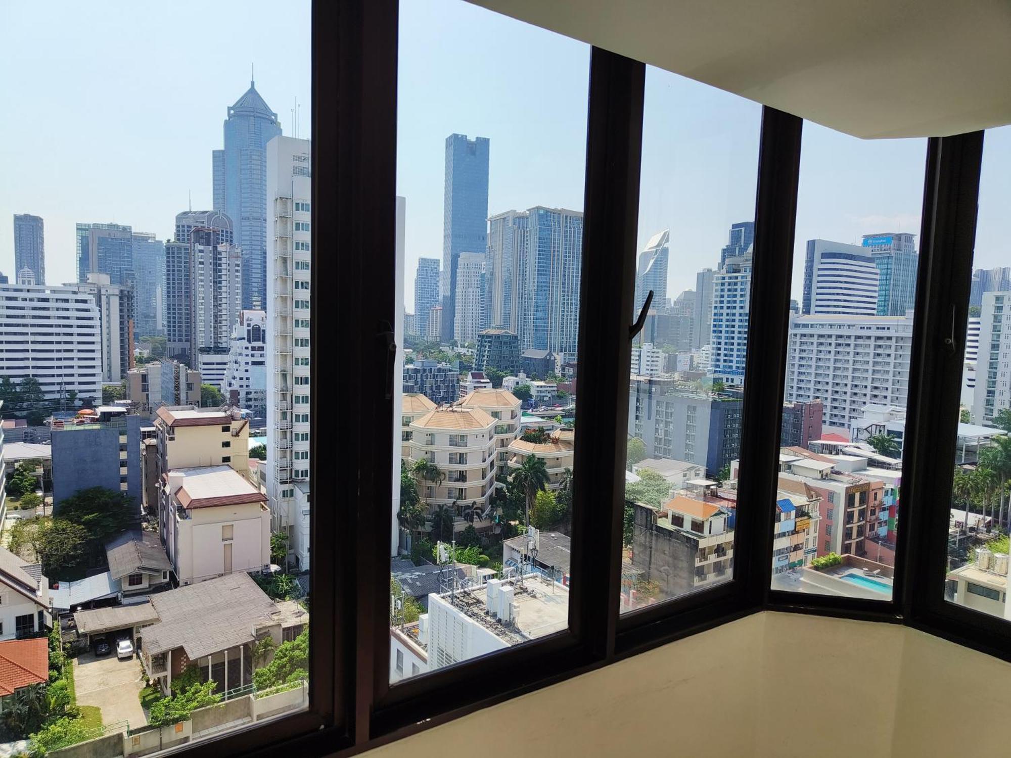 Affordable Serviced Apartments In Nana Omni Tower - Prime Sukhumvit Location Bangkok Luaran gambar