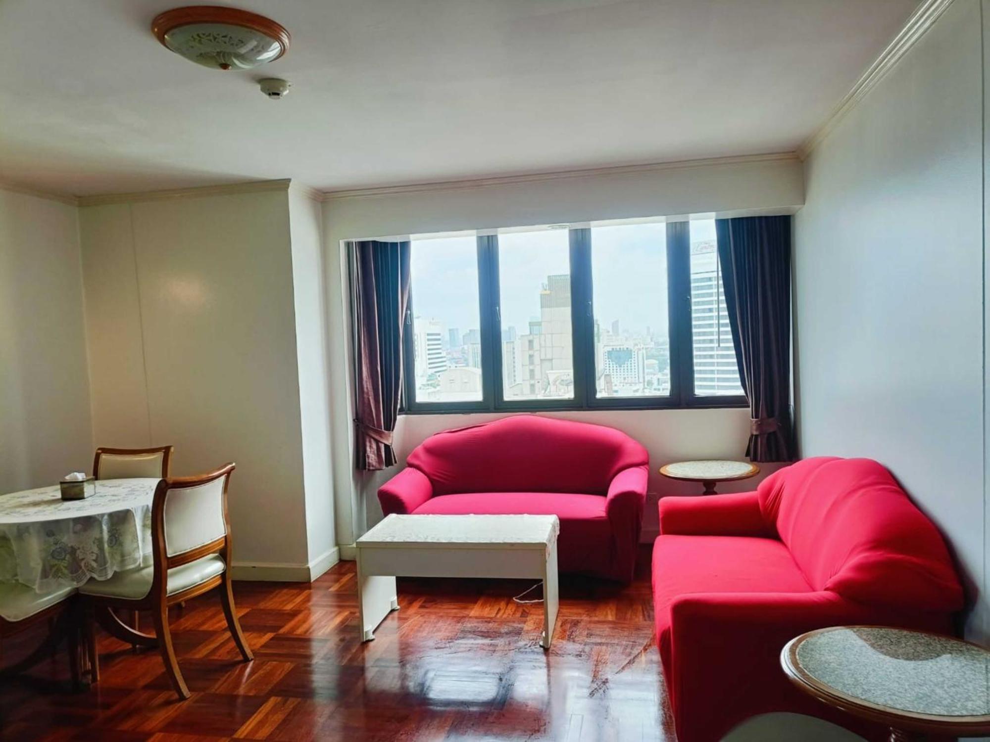 Affordable Serviced Apartments In Nana Omni Tower - Prime Sukhumvit Location Bangkok Luaran gambar